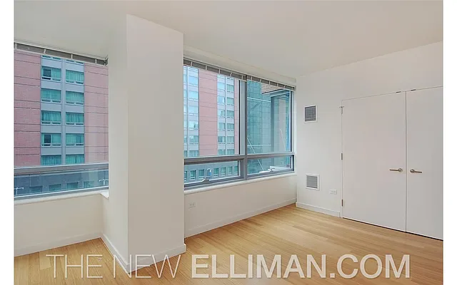 Rented by Douglas Elliman | media 29