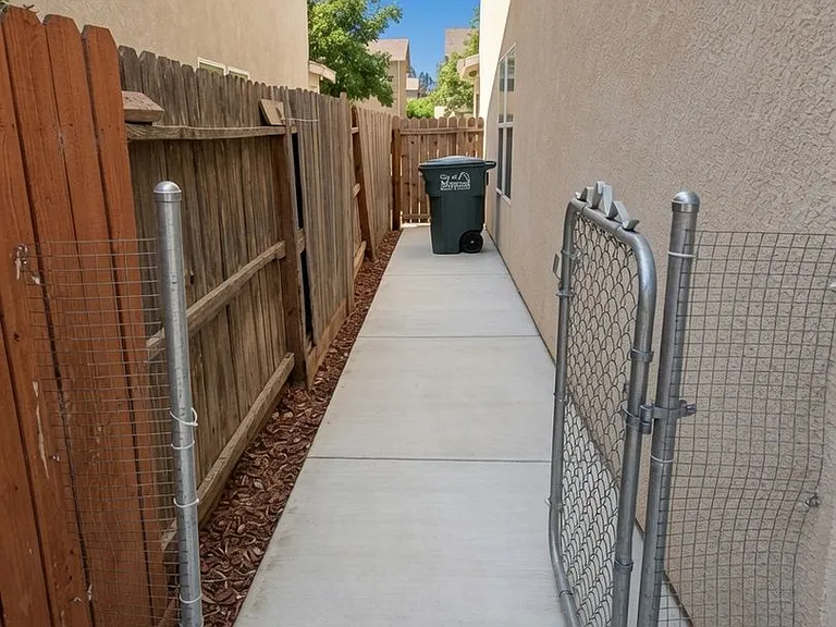 344 Citadel Ave — Photo 25
