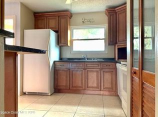 890 Serenade St NW, Palm Bay, FL 32907