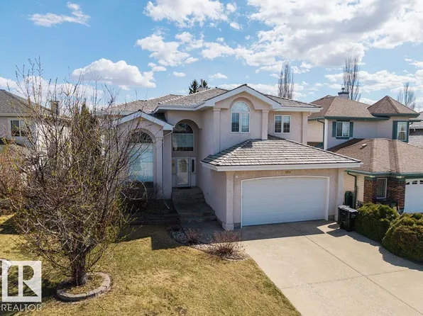 11551 14th Ave NW, Edmonton, AB T6J 7B3