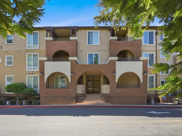 801 S Winchester Blvd APT 6400, San Jose, CA 95128