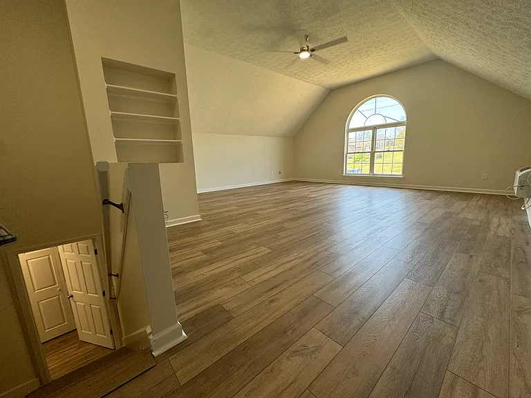 110 Koleberg Trl — Photo 19