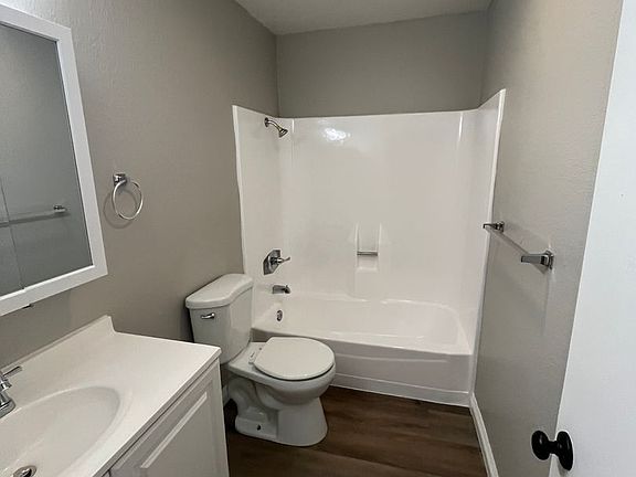 5th image of 2605-2619 Flint Way #2619-27