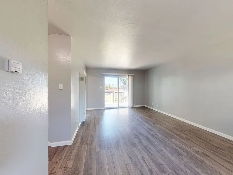 1400 Yuba Ave — Photo 38