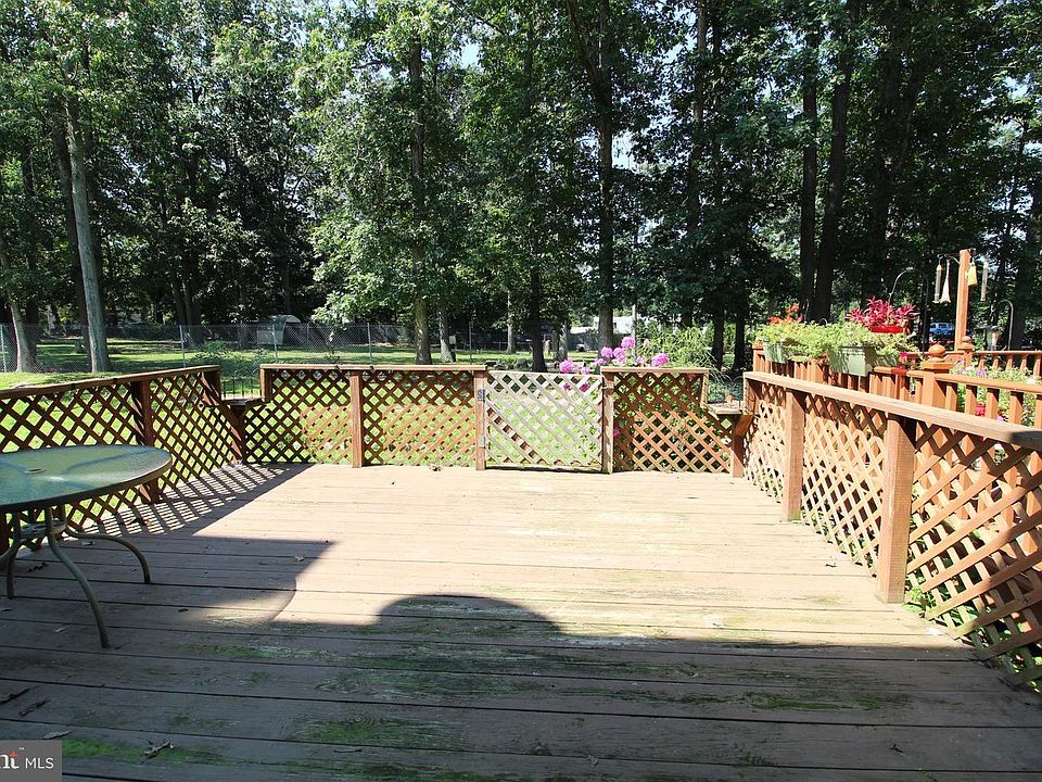 2nd image of 339 Brookdale Blvd