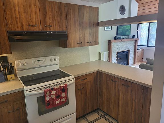 3rd image of 30 Big Coolidge Road #3 and 4