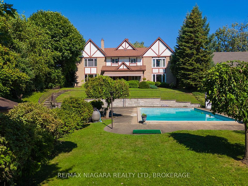 1st image of 140 Lakeshore Rd