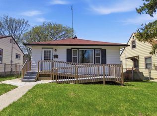 5919 North 67th STREET, Milwaukee, WI 53218