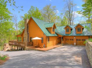 4752 Twin Coves West Rd, Radford, VA 24141