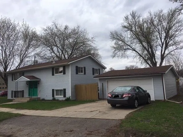 403 8 1/2 Ave NW Unit 2, Rochester, MN 55901