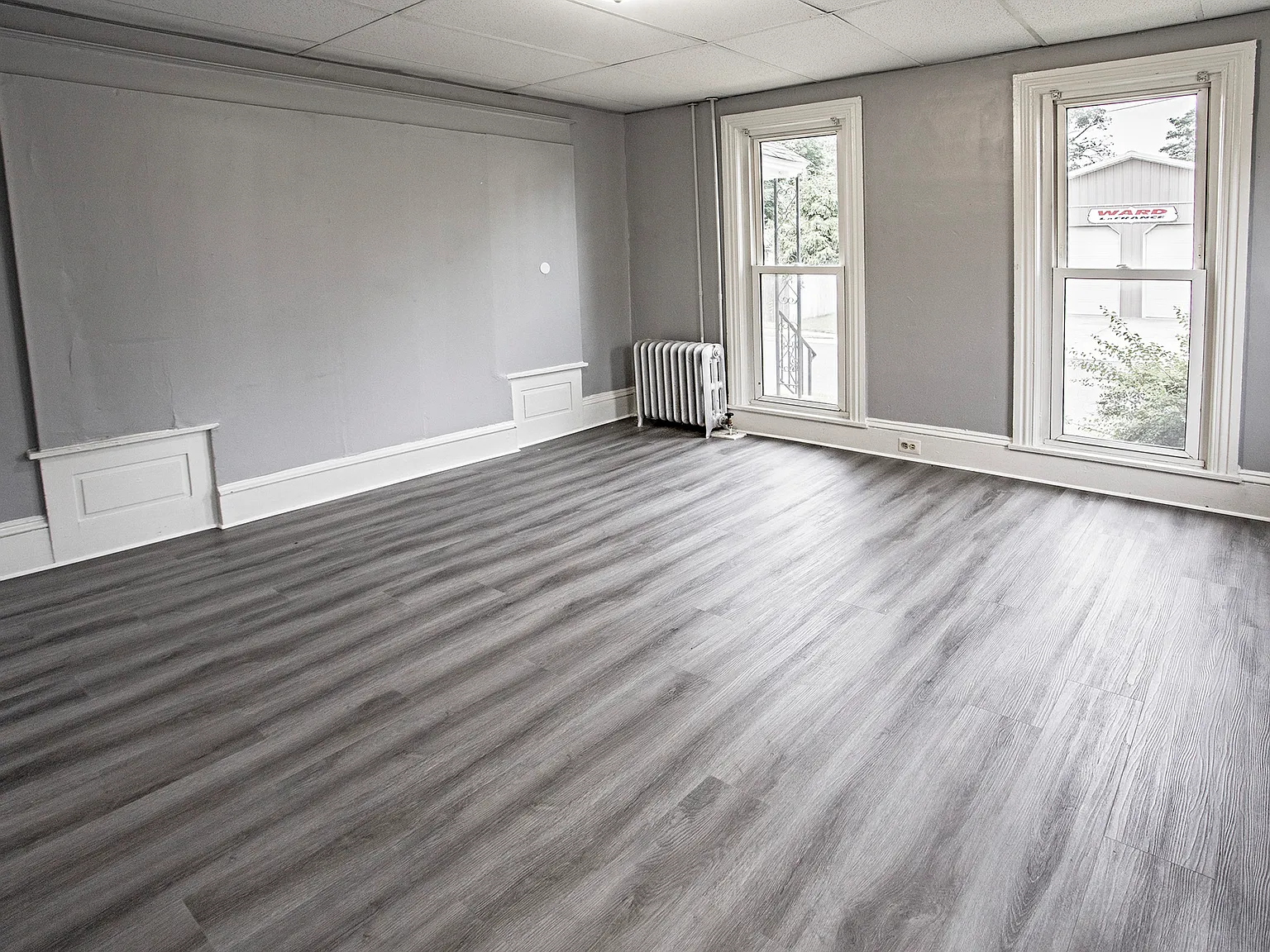 100 w Broad St - 3 — Photo 2