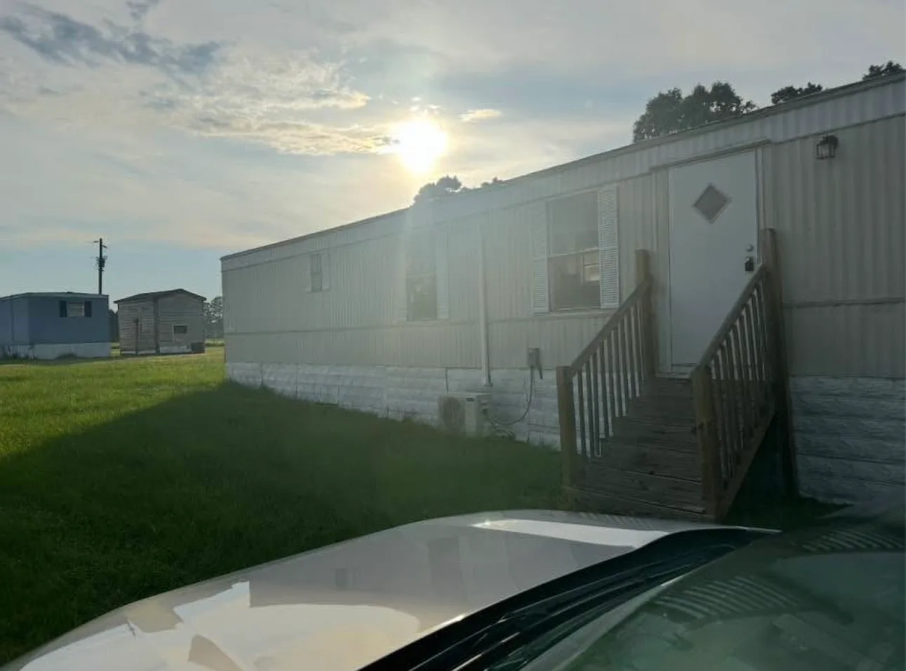 2 bed, 900 sqft, $1,050 — Photo 2