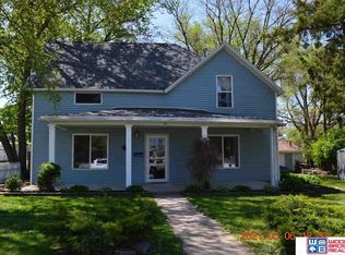 709 Bell St, Beatrice, NE 68310