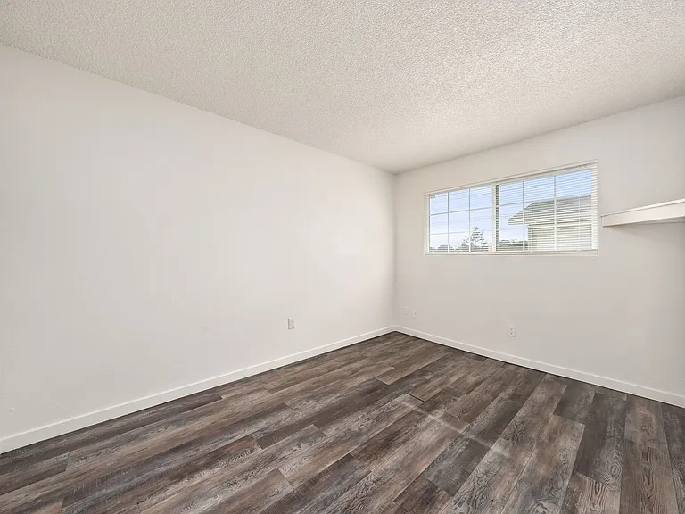 6044 Marysville Blvd #4 — Photo 8