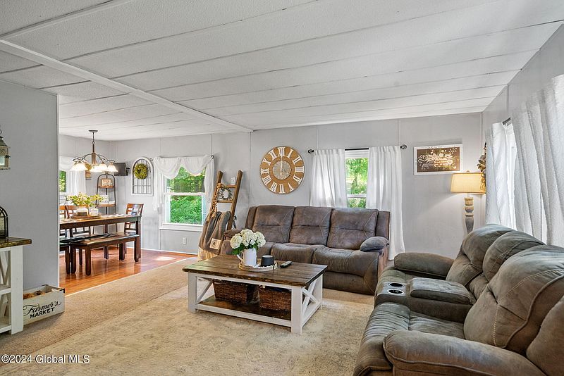 5th image of 311 Witherow Avenue