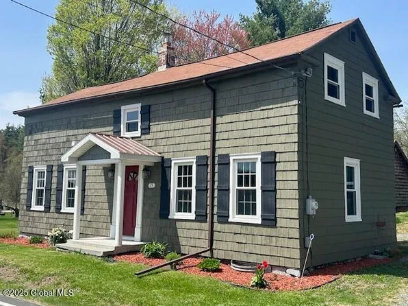 75 Creek Road, Troy, NY 12198