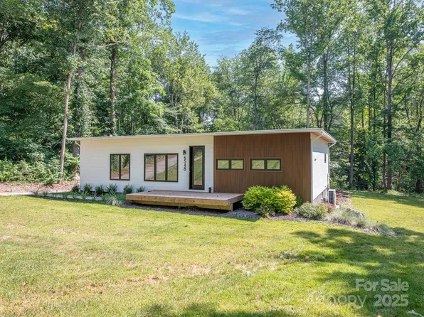 6548 Emerald Isle Dr, Sherrills Ford, NC 28673