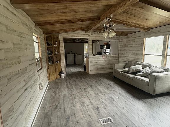 3rd image of 2984B Goodman Hill Rd