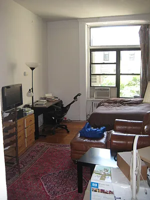 Rented by Magnone Real Estate | media 26