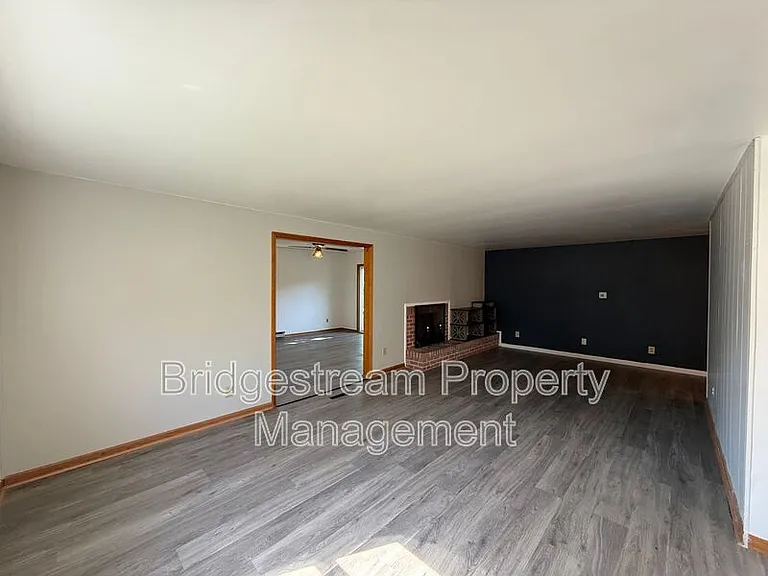 54 Benzell Dr — Photo 5