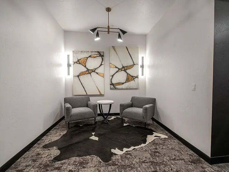 821 N 4th St #307 — Photo 11