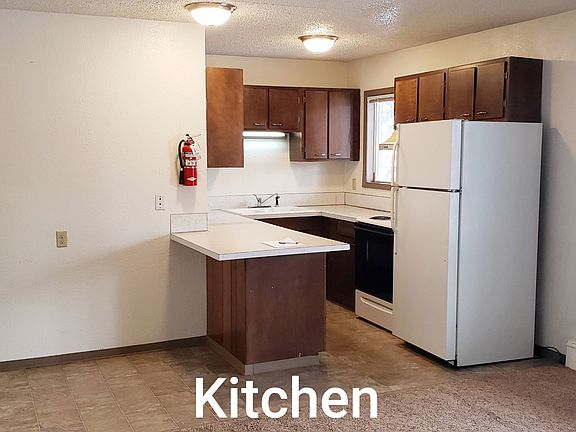 2nd image of 1704 Marika Rd #11227988