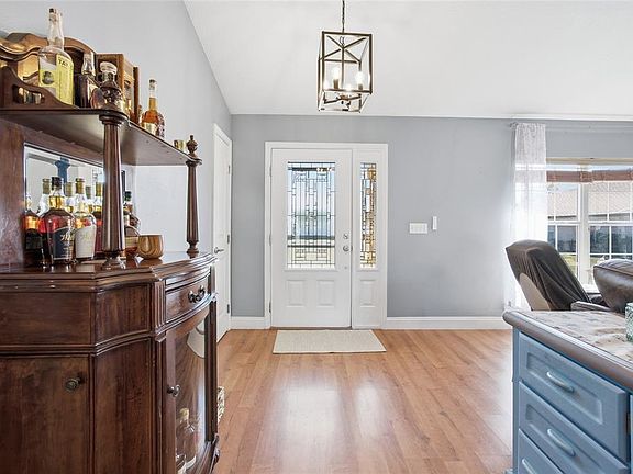 5th image of 13025 NE 7th Ln
