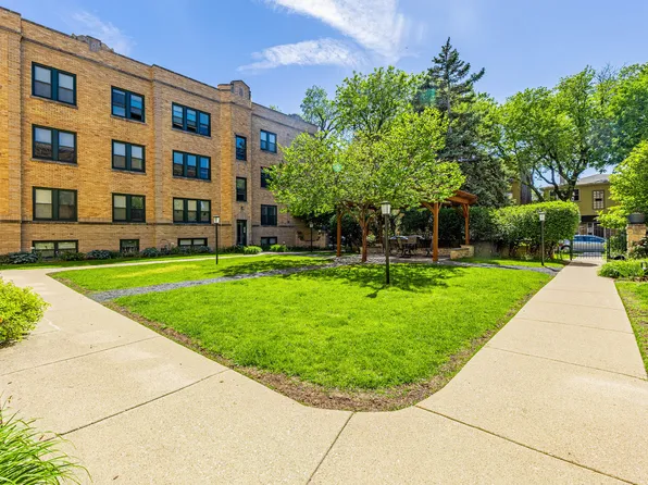 4035 N Mozart St #2, Chicago, IL 60618
