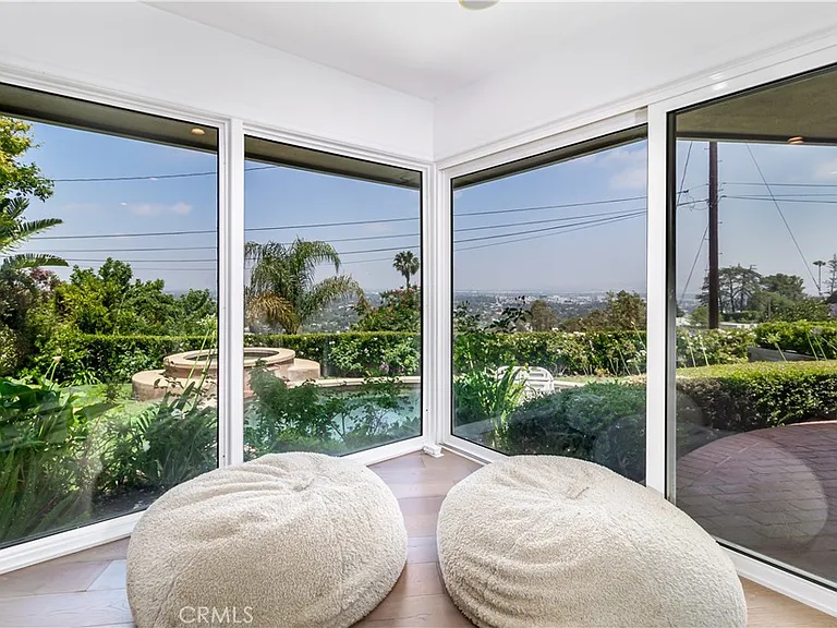 3546 Berry Dr — Photo 7