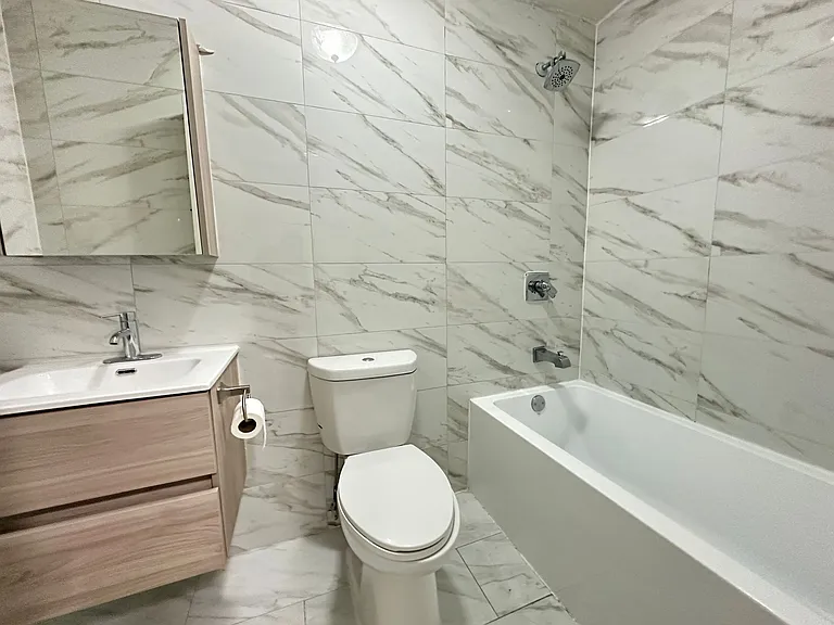 205 Monticello Ave #1E — Photo 8