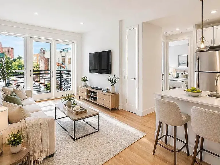 836 Dekalb Ave #3H — Photo 1
