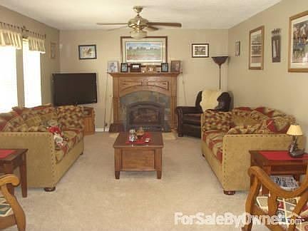 2nd image of 32 Milton Heights Blvd