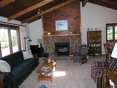 5th image of 710 Continental Way