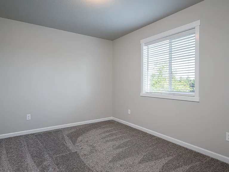 10510 NE 104th St — Photo 15