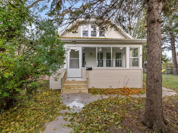 113 South 7th AVENUE, West Bend, WI 53095