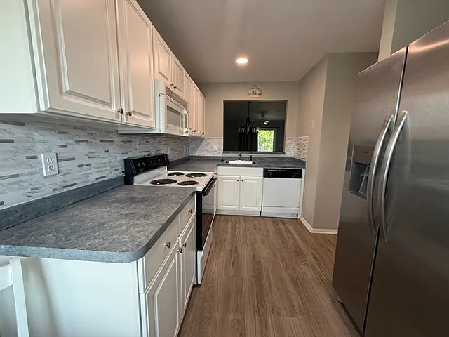 30380 Crowley Dr #403 — Photo 8