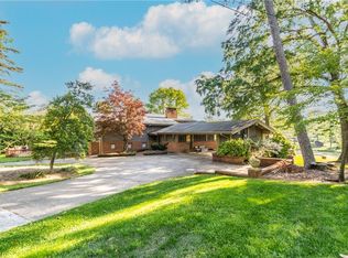 3202 Bridle Trl, Greensboro, NC 27407