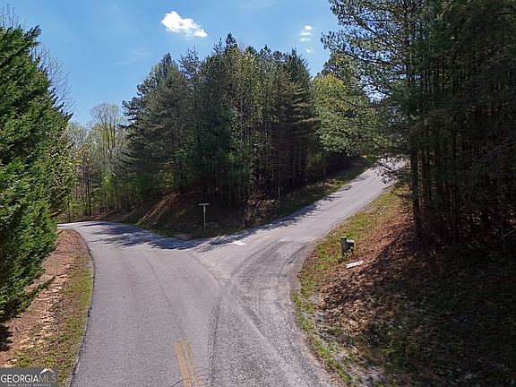 4th image of 40 Ivy Meadow Ln