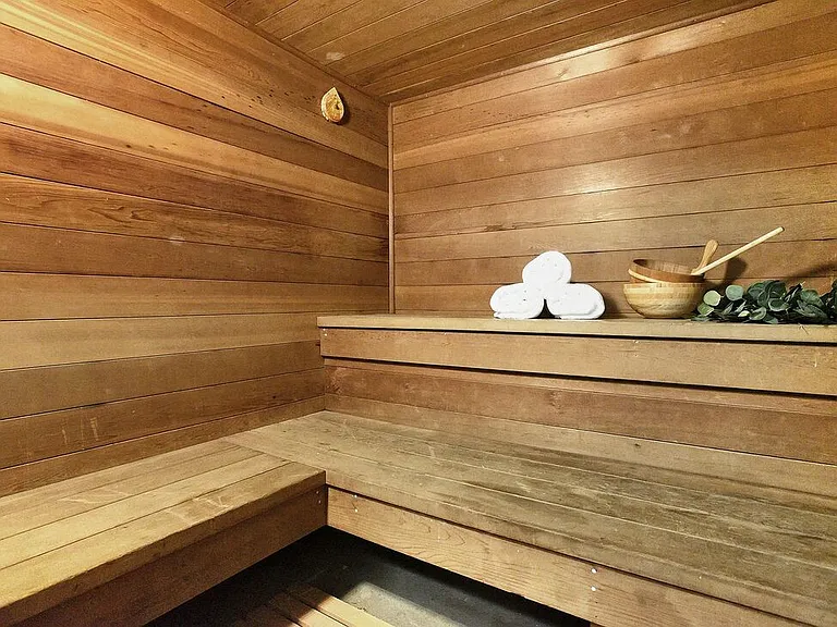 Sauna River Cliff Apartments Milwaukie Oregon
