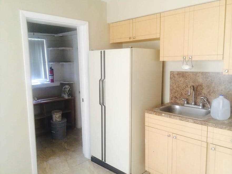 2nd image of 1306 N 19th Ave