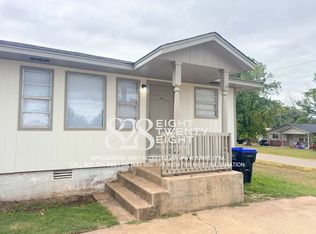 600 S 7th St, Noble, OK 73068