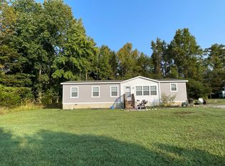 532 Railroad Ave, Dendron, VA 23839