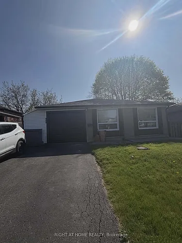 869 Grenoble Blvd Photo 1