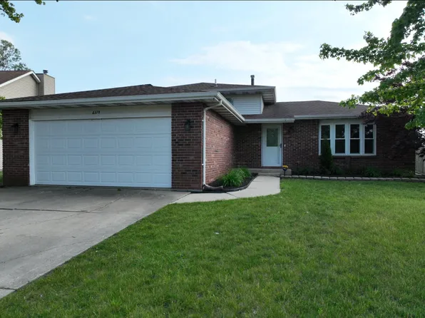 6374 Marshall Ct, Merrillville, IN 46410