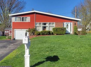 1609 Sullivan Dr, Blue Bell, PA 19422