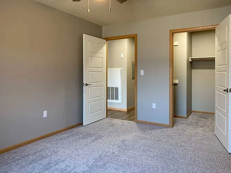 Northridge Heights Apartments — Photo 73