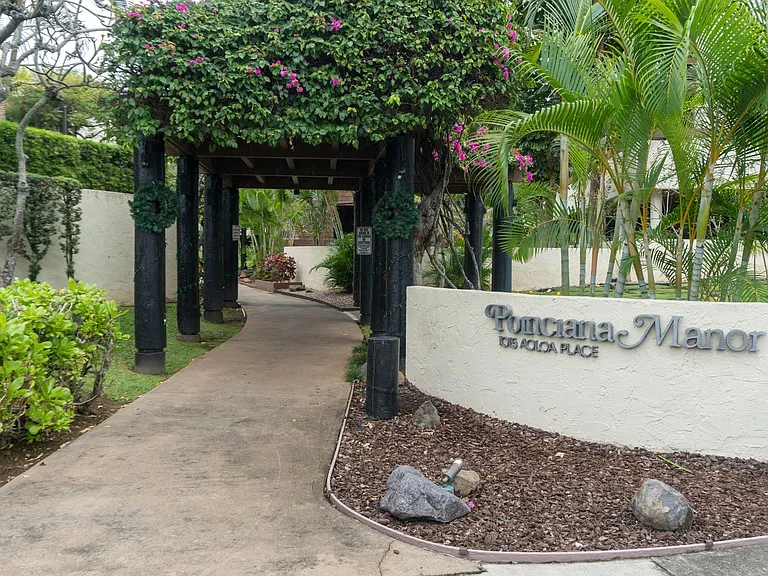 1015 Aoloa Pl — Photo 25