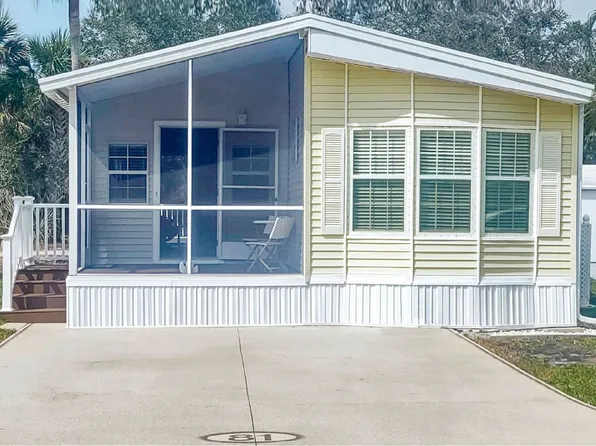 81 Sunset Dr, Titusville, FL 32780