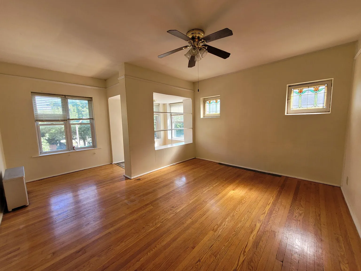 3 bed, 1150 sqft, $2,850 — Photo 1