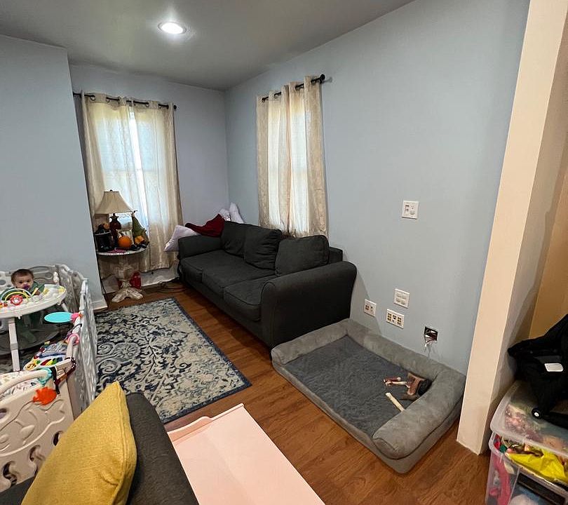 32 E Center St, Clayton, NJ 08312 Zillow